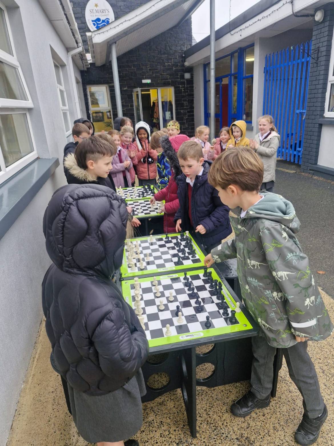 Outdoor-Chess.jpg